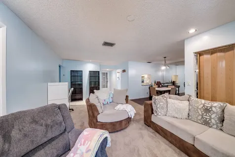 4217 NW 22nd Street Coconut Creek FL 33066