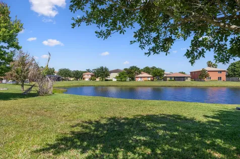5580 45th Avenue Vero Beach FL 32967