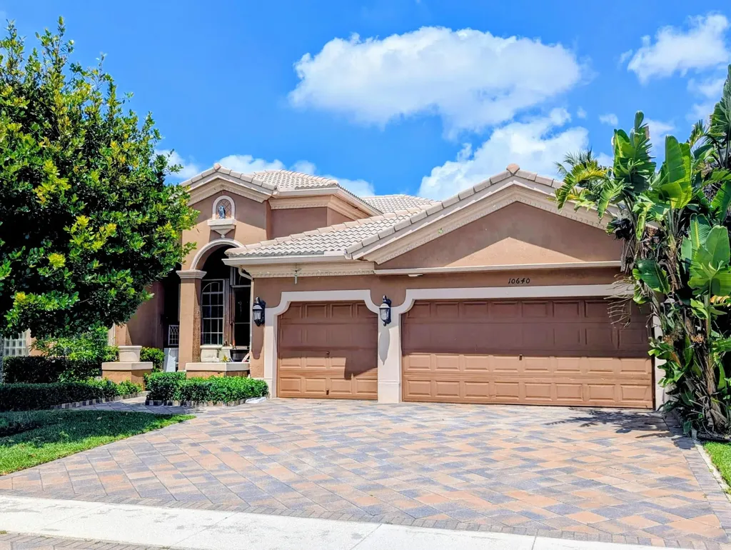 10640 Oak Meadow Lane Lake Worth FL 33449