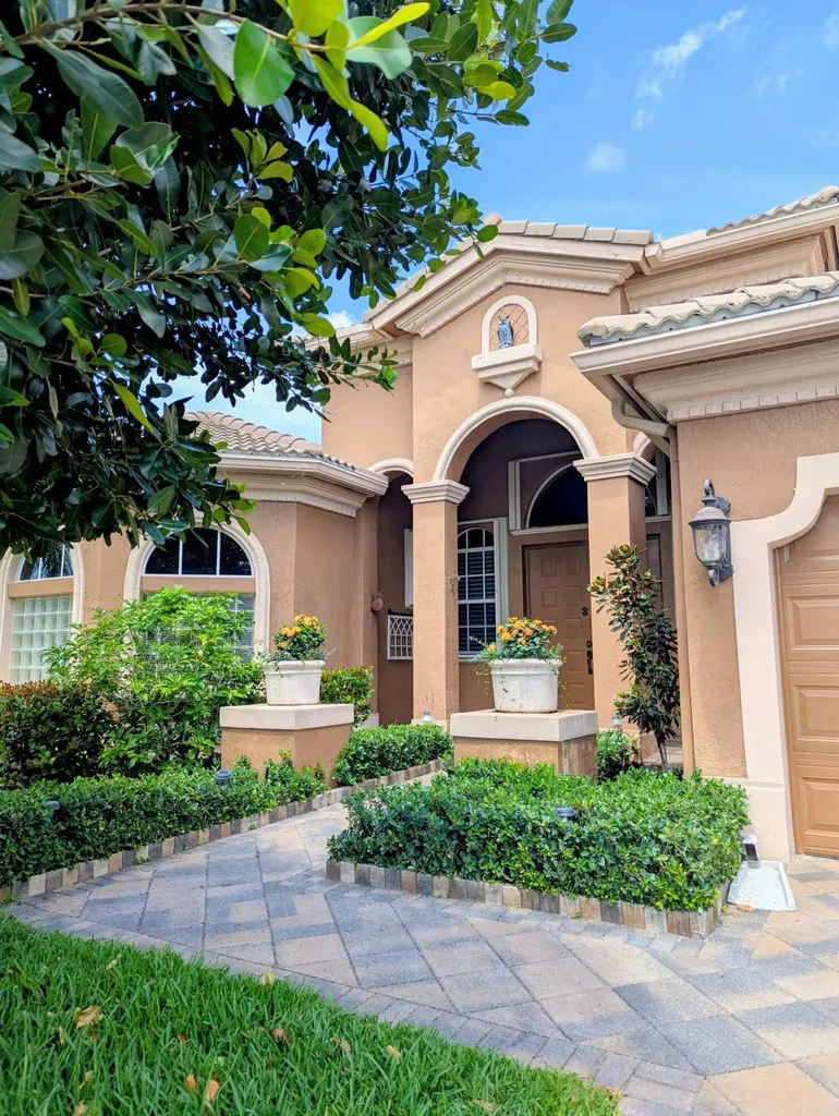 10640 Oak Meadow Lane Lake Worth FL 33449