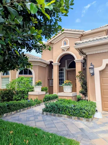 10640 Oak Meadow Lane Lake Worth FL 33449
