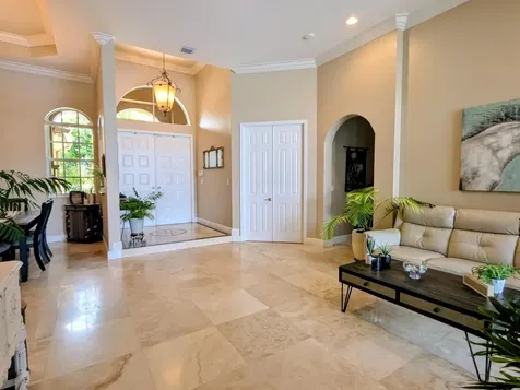 10640 Oak Meadow Lane Lake Worth FL 33449