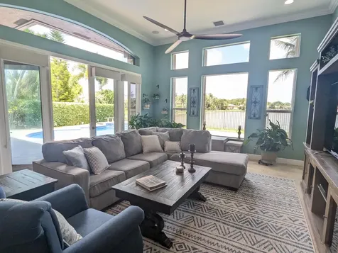 10640 Oak Meadow Lane Lake Worth FL 33449