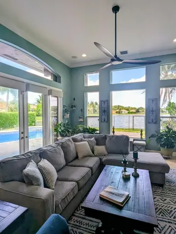 10640 Oak Meadow Lane Lake Worth FL 33449