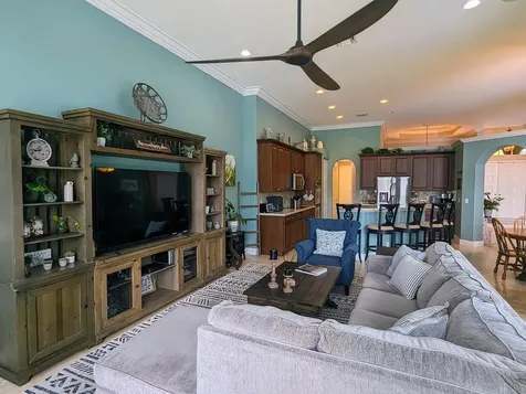 10640 Oak Meadow Lane Lake Worth FL 33449