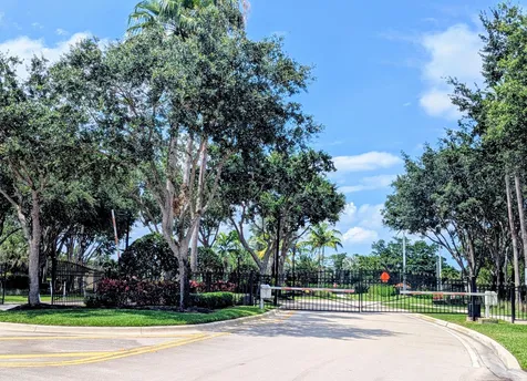 10640 Oak Meadow Lane Lake Worth FL 33449