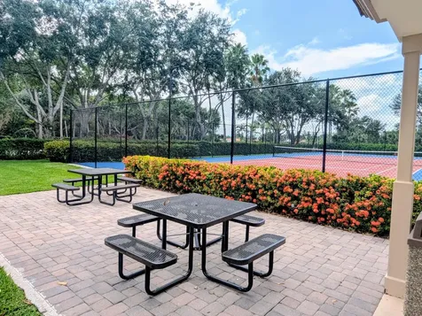 10640 Oak Meadow Lane Lake Worth FL 33449