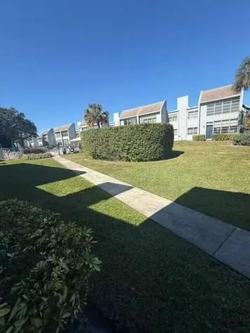 2900 SW 22nd Avenue Delray Beach FL 33445