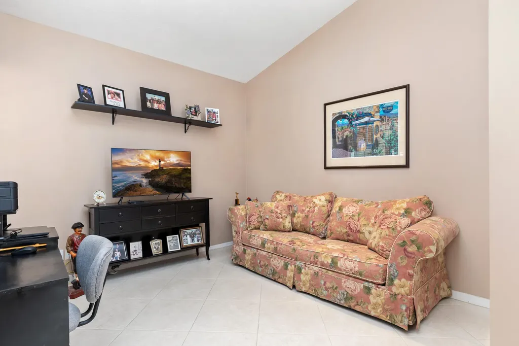6698 Vía Roma Delray Beach FL 33446