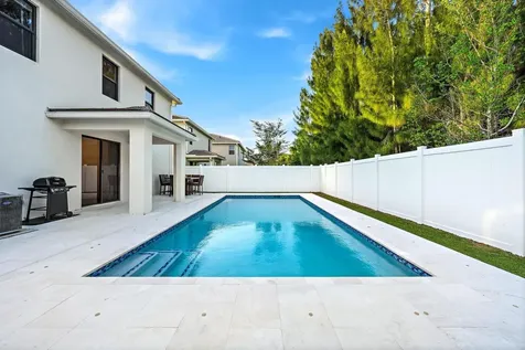 18452 Glenstone Street Jupiter FL 33458