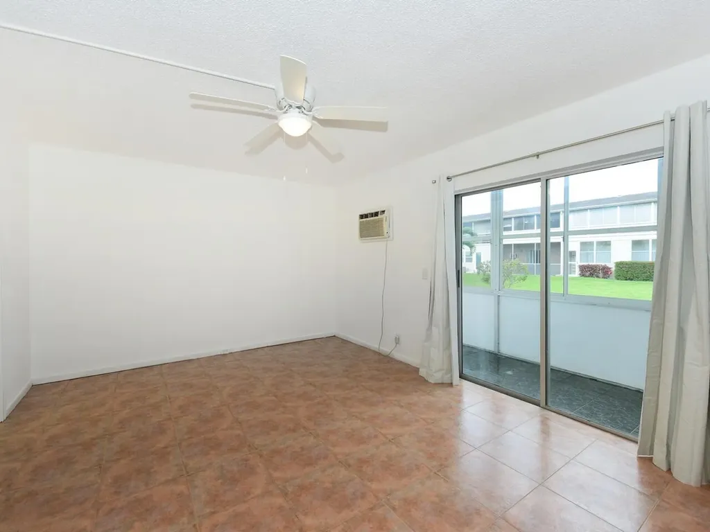 317 Northampton P West Palm Beach FL 33417