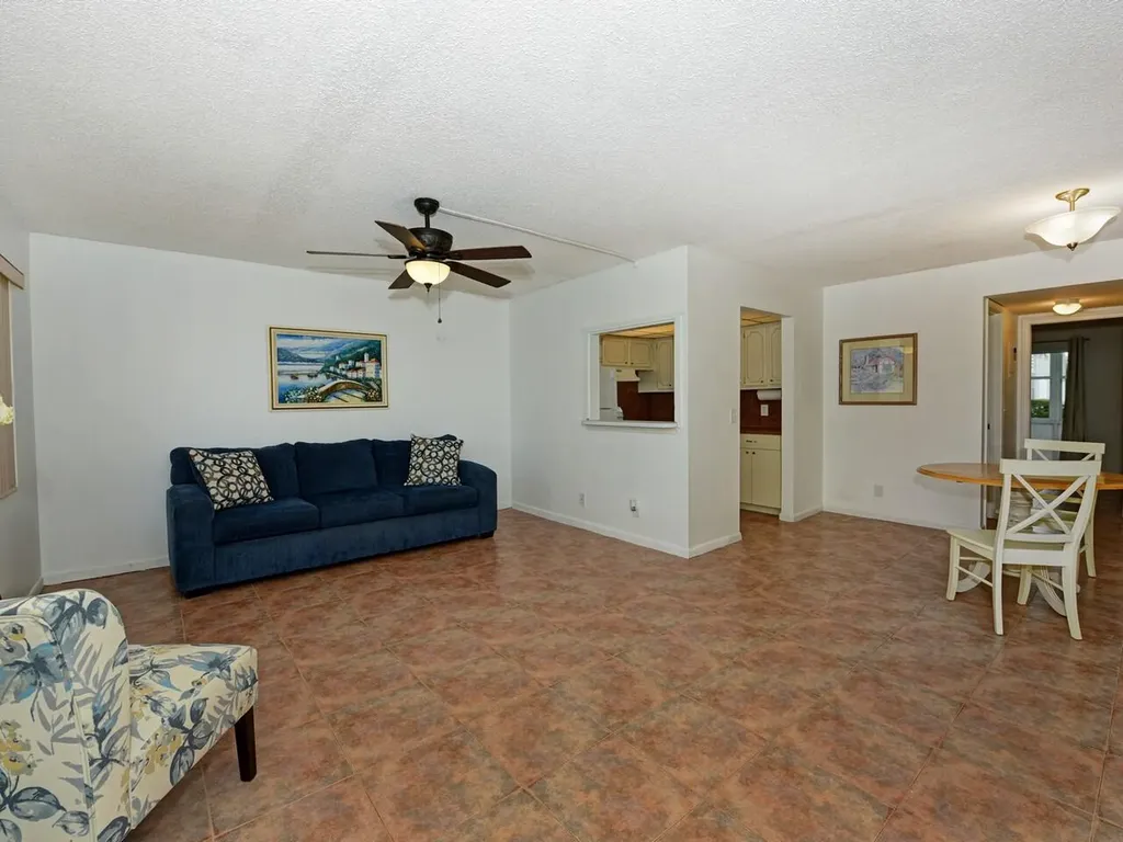 317 Northampton P West Palm Beach FL 33417