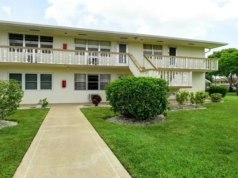 317 Northampton P West Palm Beach FL 33417