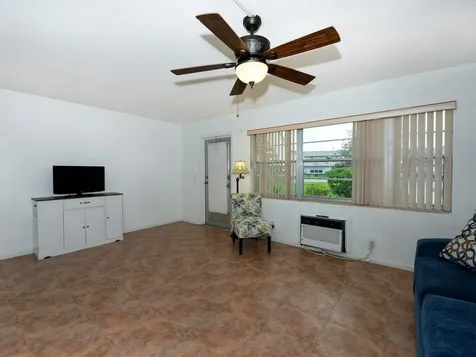 317 Northampton P West Palm Beach FL 33417