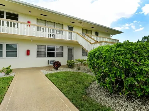 317 Northampton P West Palm Beach FL 33417