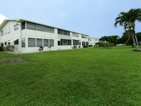 317 Northampton P West Palm Beach FL 33417