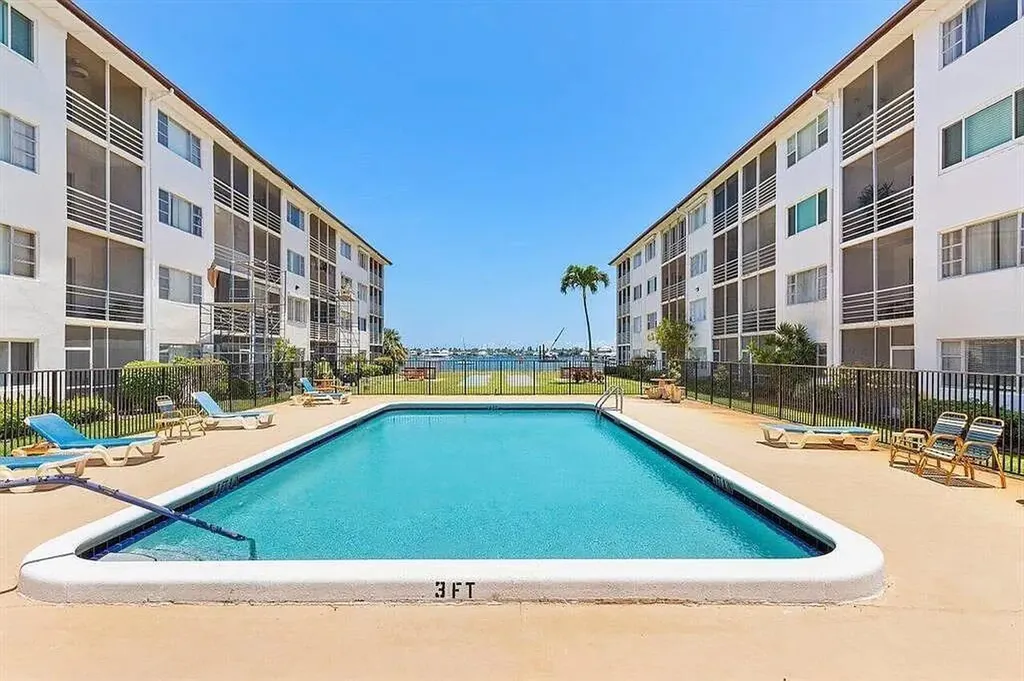4500 N Flagler Drive West Palm Beach FL 33407
