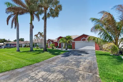 1541 SW Underwood Avenue Port St Lucie FL 34953