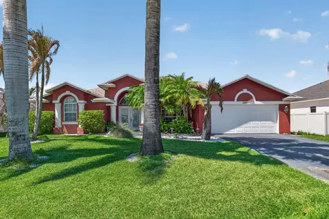 1541 SW Underwood Avenue Port St Lucie FL 34953