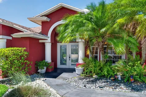 1541 SW Underwood Avenue Port St Lucie FL 34953