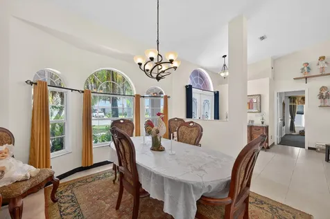 1541 SW Underwood Avenue Port St Lucie FL 34953