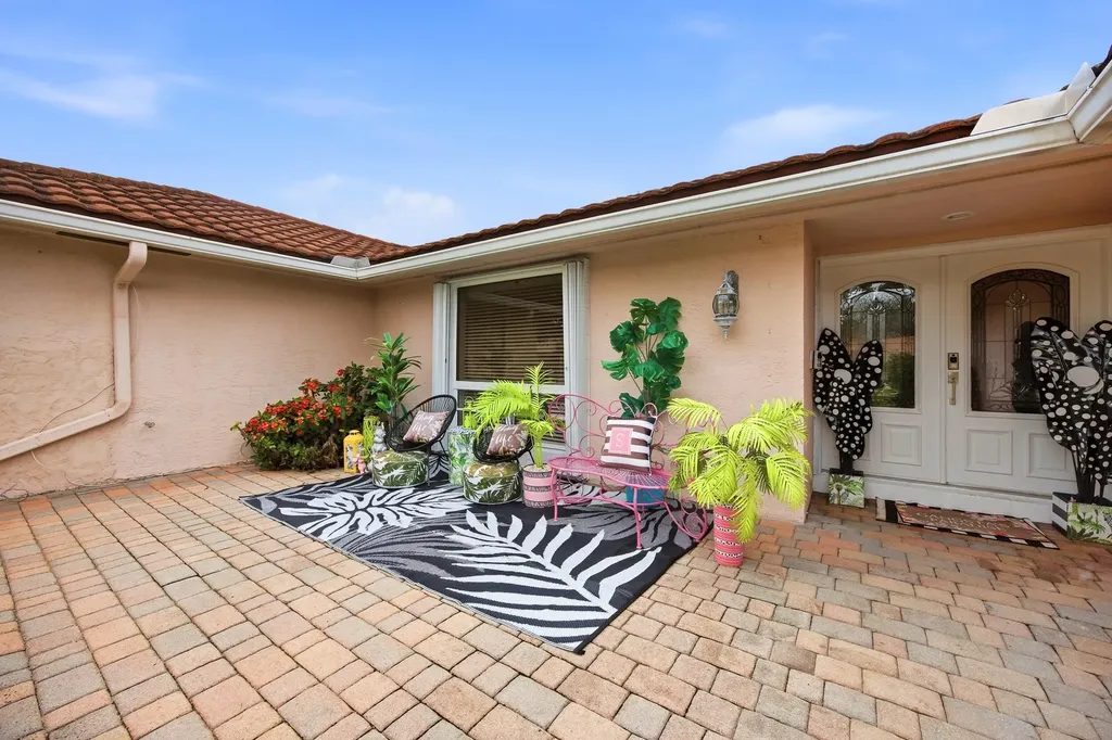 375 NW 53rd Street Boca Raton FL 33487