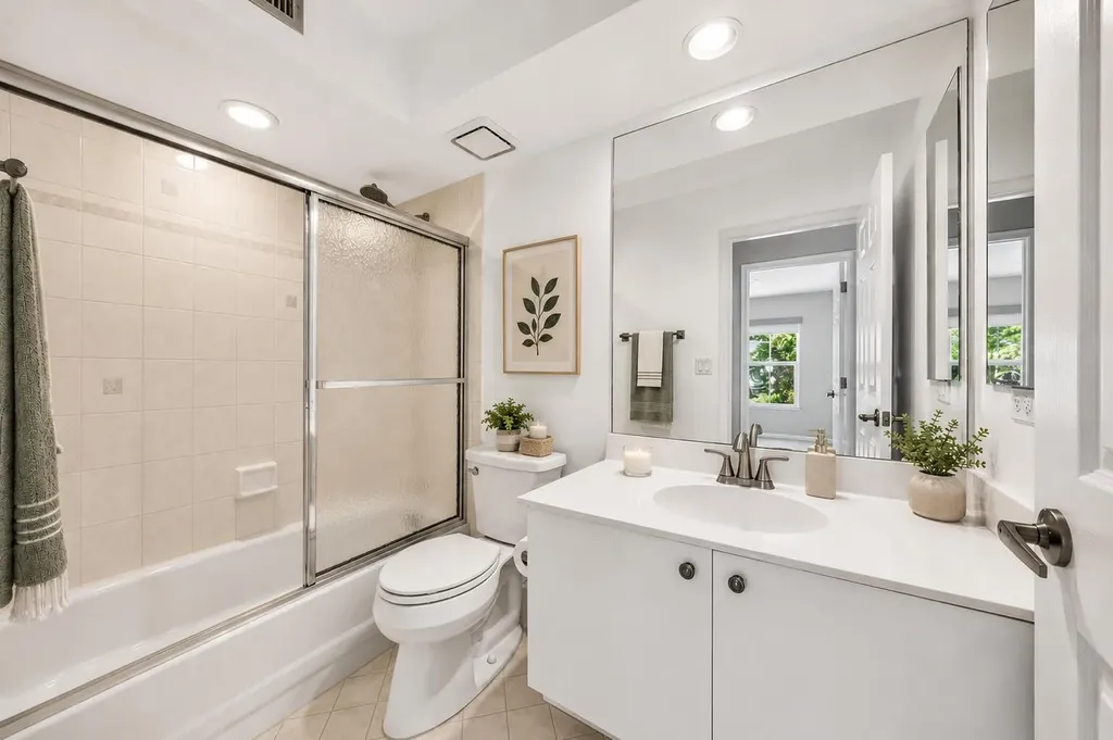 17212 Balboa Point Way Boca Raton FL 33487
