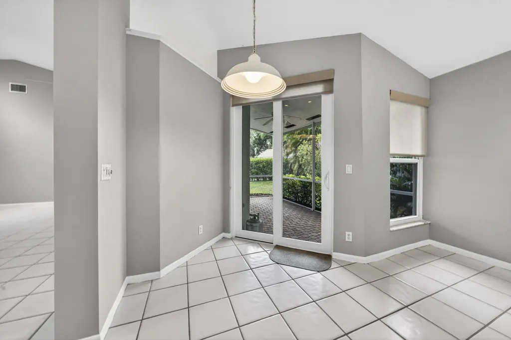 17212 Balboa Point Way Boca Raton FL 33487