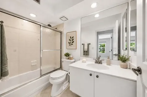 17212 Balboa Point Way Boca Raton FL 33487