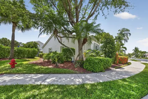 17212 Balboa Point Way Boca Raton FL 33487