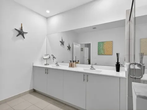 223 SW 159th Terrace Pembroke Pines FL 33027