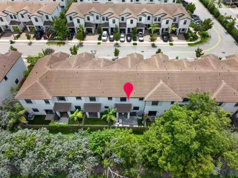 223 SW 159th Terrace Pembroke Pines FL 33027