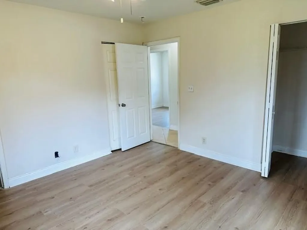 3421 Helena Drive Lake Worth FL 33461