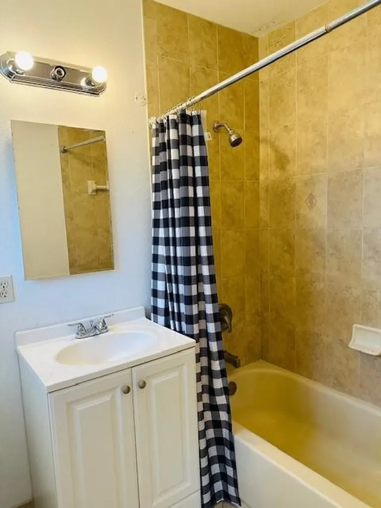 3421 Helena Drive Lake Worth FL 33461