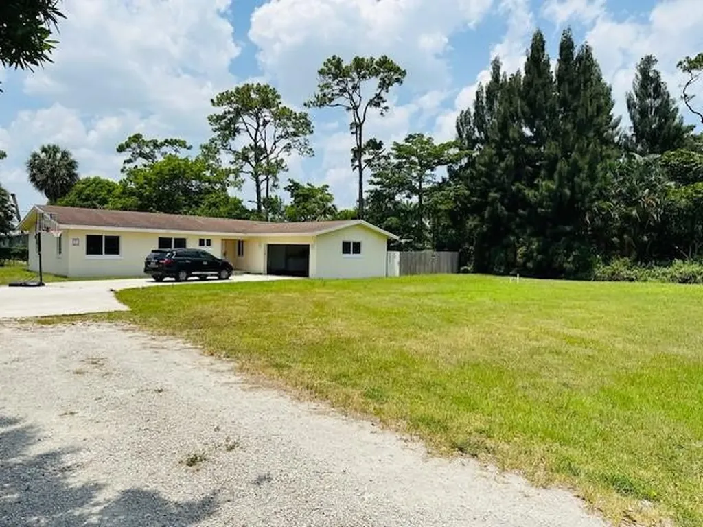 3421 Helena Drive Lake Worth FL 33461