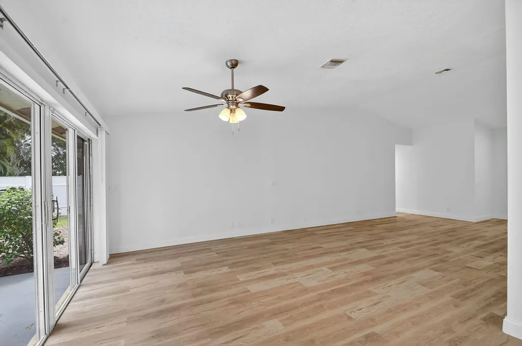 3730 Green Cypress Way Lake Worth FL 33467