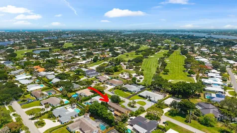 342 Fairway W Tequesta FL 33469