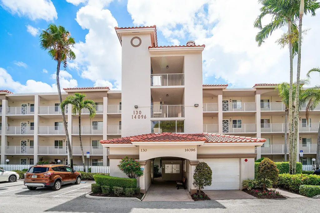 14096 Huntington Pointe Drive Delray Beach FL 33484