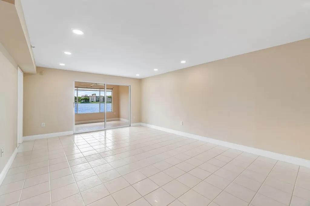 14096 Huntington Pointe Drive Delray Beach FL 33484