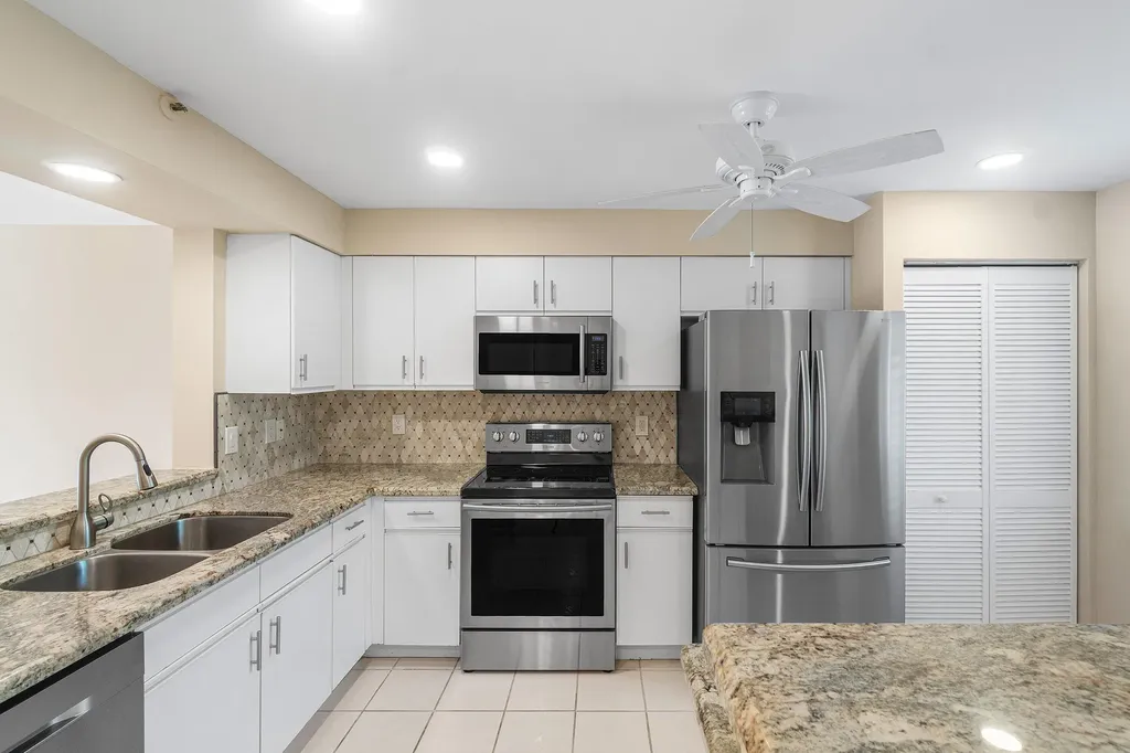 14096 Huntington Pointe Drive Delray Beach FL 33484