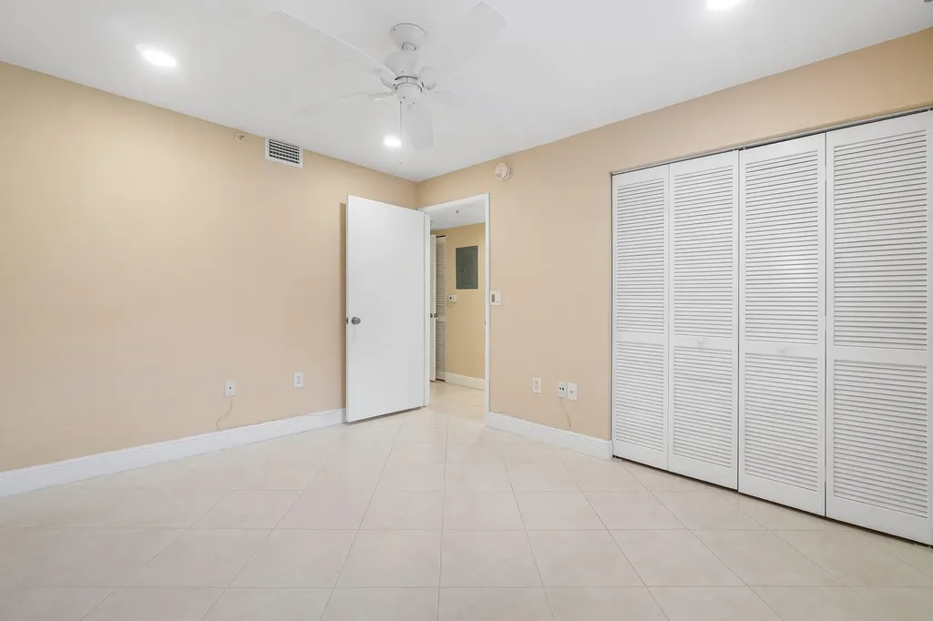 14096 Huntington Pointe Drive Delray Beach FL 33484