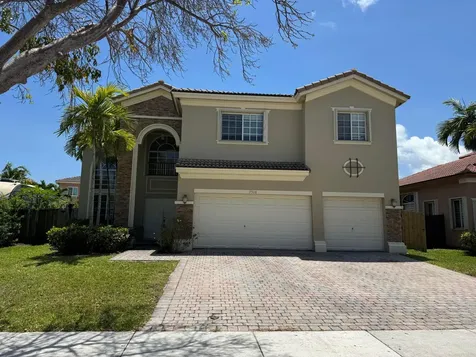 9508 SW 221st Lane Cutler Bay FL 33190