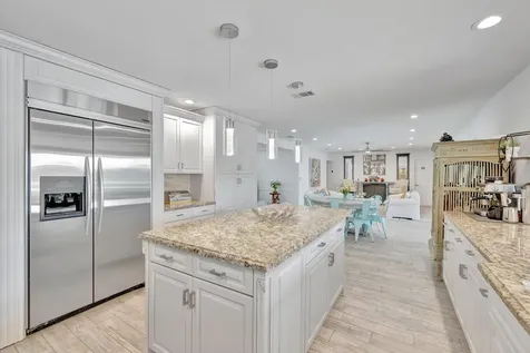 9010 S Lake Dasha Drive Plantation FL 33324