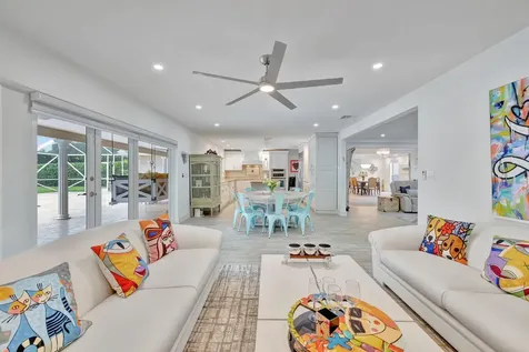 9010 S Lake Dasha Drive Plantation FL 33324
