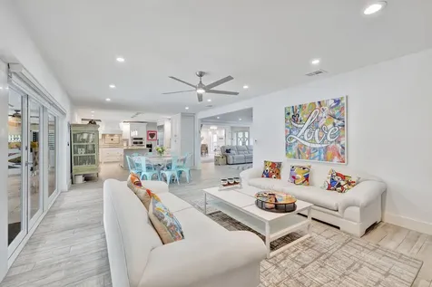 9010 S Lake Dasha Drive Plantation FL 33324