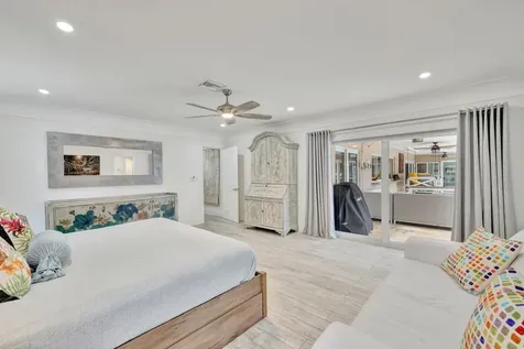9010 S Lake Dasha Drive Plantation FL 33324