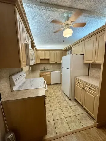 749 Monaco P Delray Beach FL 33446