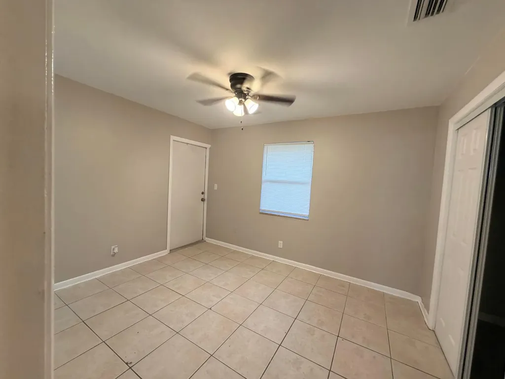 612 4th Street West Palm Beach FL 33401