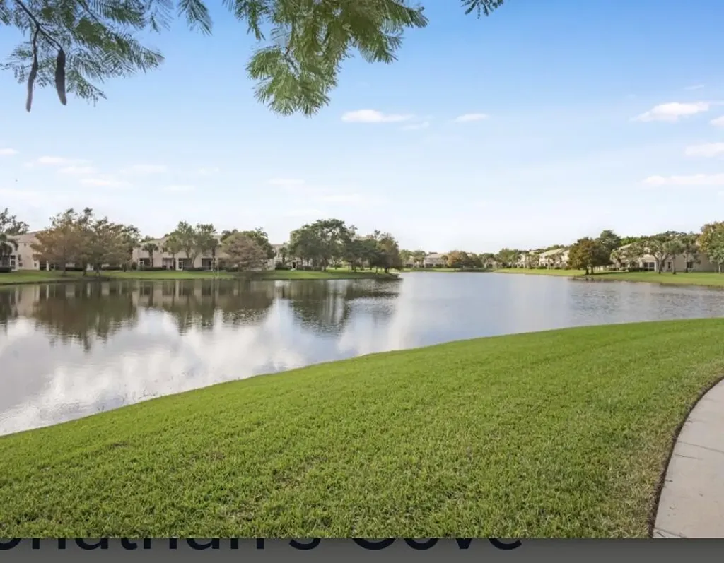 5113 SE Palmbrooke Circle SE West Palm Beach FL 33417