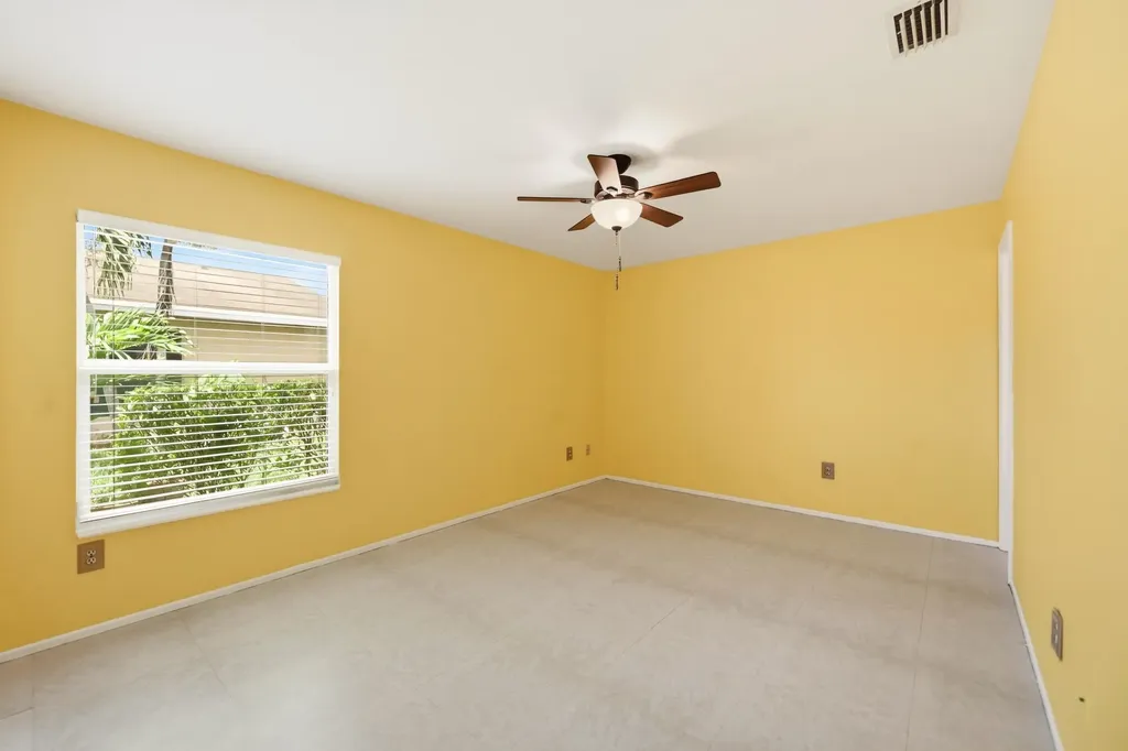 8131 Country Park Drive Boca Raton FL 33433